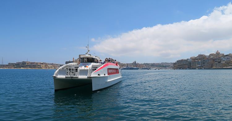 Die Three Cities Fähre auf Malta.