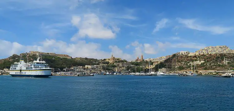 Der Hafen vom Mgarr auf Maltas Nachbarinsel Gozo. 