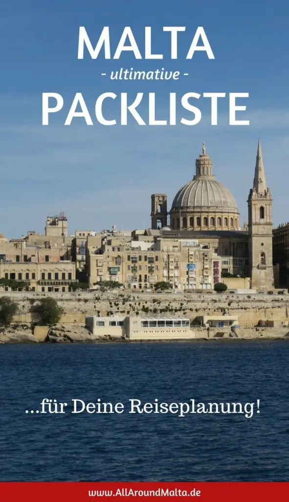 Maltas Hauptstadt Valletta, gesehen vom Marsamxett Hafen aus. Mit der Aufschrift in weißer Farbe: Malta - ultimaitve - Packliste ... für Deine Reiseplanung! Am unteren Bildrand steht auf rotem Hintergrund in weißer Farbe: www.AllAroundMalta.de