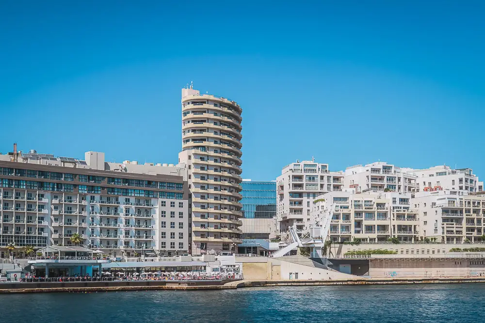 The Point Shopping Center in Sliema auf Malta
