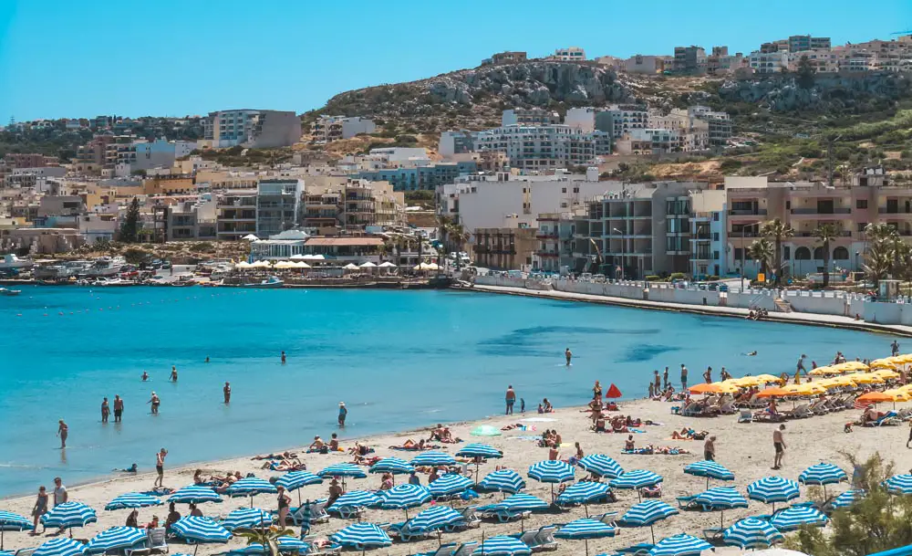 Malta Mellieha Stadt Strand